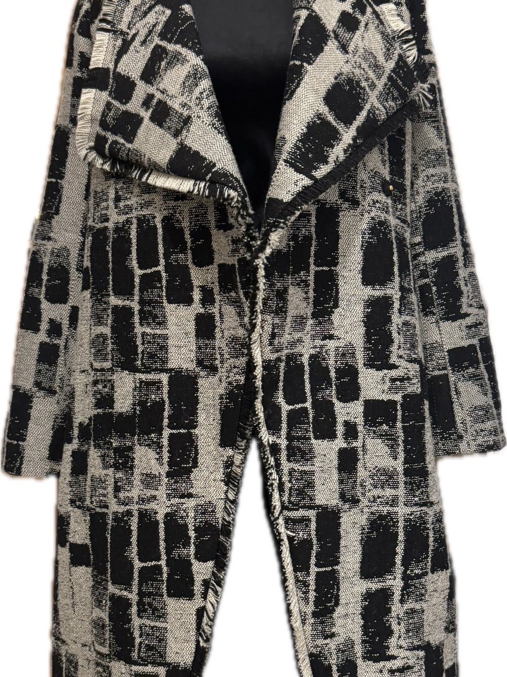 NWT Donna Karan Black and Cream Textured Open-Front Pea Coat